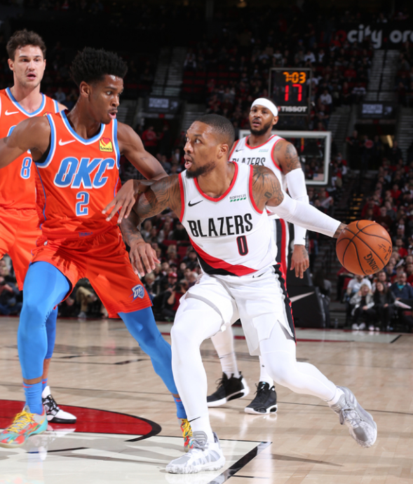 包含赛地聚焦——欧冠今晚热度飙升，波特兰开拓者篮板制胜，震撼外界，训练强度明显提升的词条